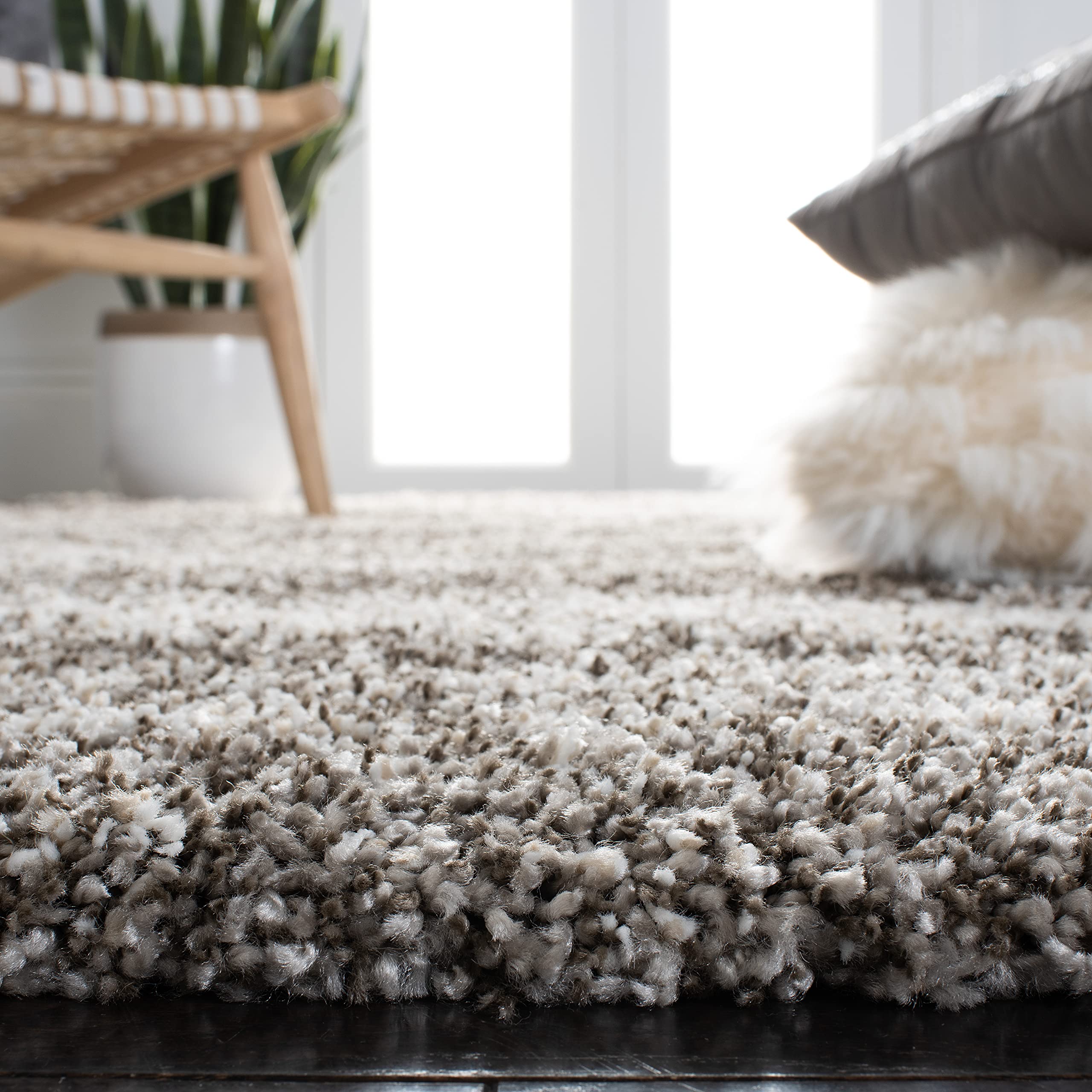 SAFAVIEH (サファビア) Hudson Shag Collection Amazon.com: SAFAVIEH Area Rug 8x10 - Hudson Shag Collection